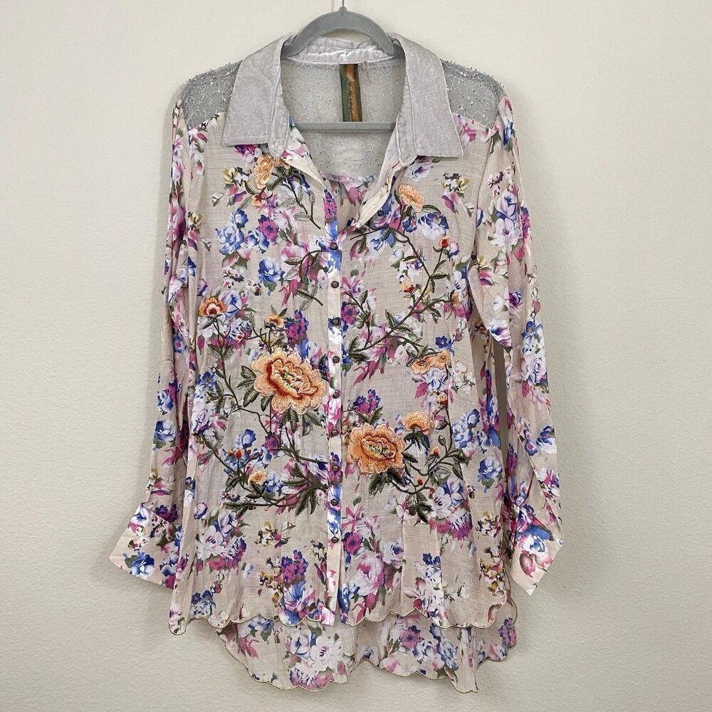 Aratta Silent Journey Velvet Collar Embroidered Roll Tab Sleeve Button Up Large